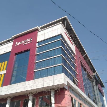 Emirates Residency Hotel Pudunagaram Exterior photo